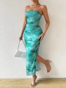 Vestido Strapless Tie Dye con Abertura Lateral y Ruched
