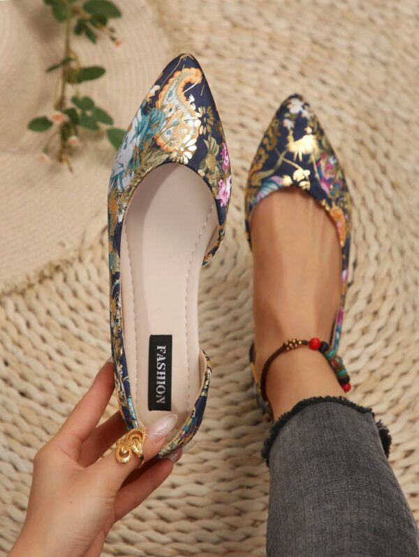 Zapatos de Mujer Planos con Detalles Calados, Cómodos y Antideslizantes - Image 32