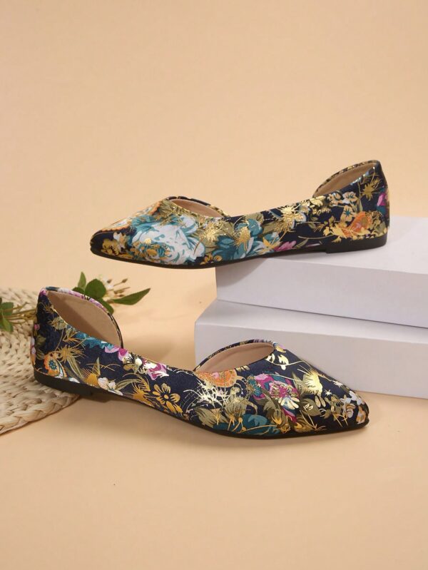 Zapatos de Mujer Planos con Detalles Calados, Cómodos y Antideslizantes - Image 36