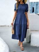 Vestido Maxi Clásico Negro con Mangas Puff y Ruedo de Volantes