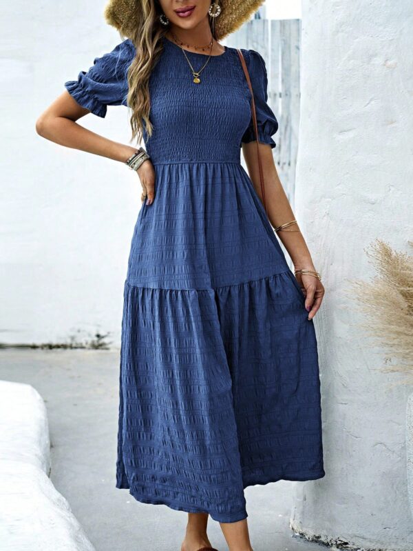 Vestido Maxi Clásico Negro con Mangas Puff y Ruedo de Volantes - Image 53