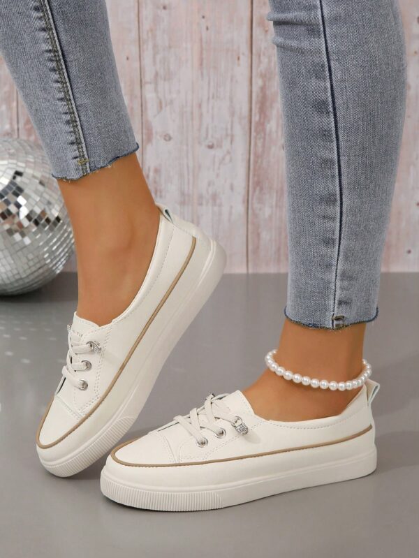 Zapatillas Deportivas de Lona en Negro, Talla Grande - Image 27