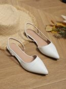 Zapatos Planos de Cuero Suave con Punta Puntiaguda y Diseño Bicolor