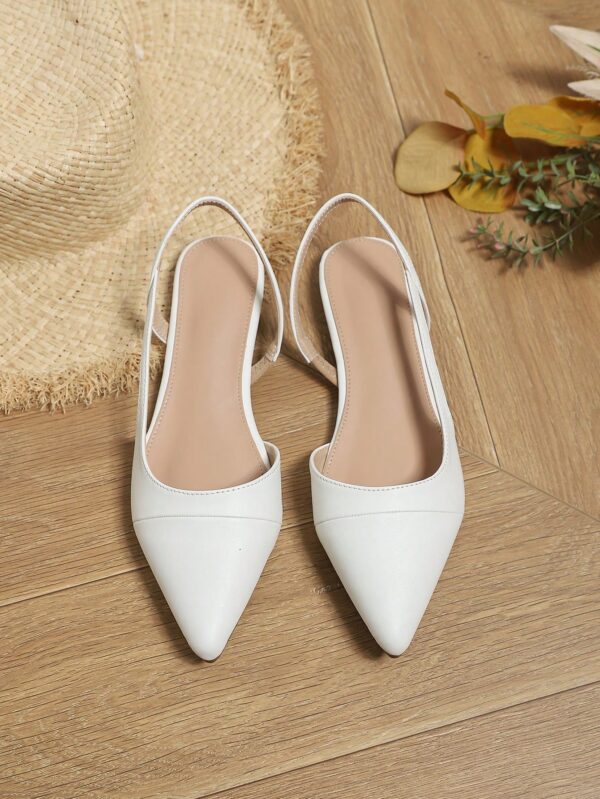 Zapatos Planos de Cuero Suave con Punta Puntiaguda y Diseño Bicolor - Image 16