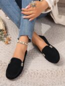Mocasines Planos con Detalles Metálicos para Mujer