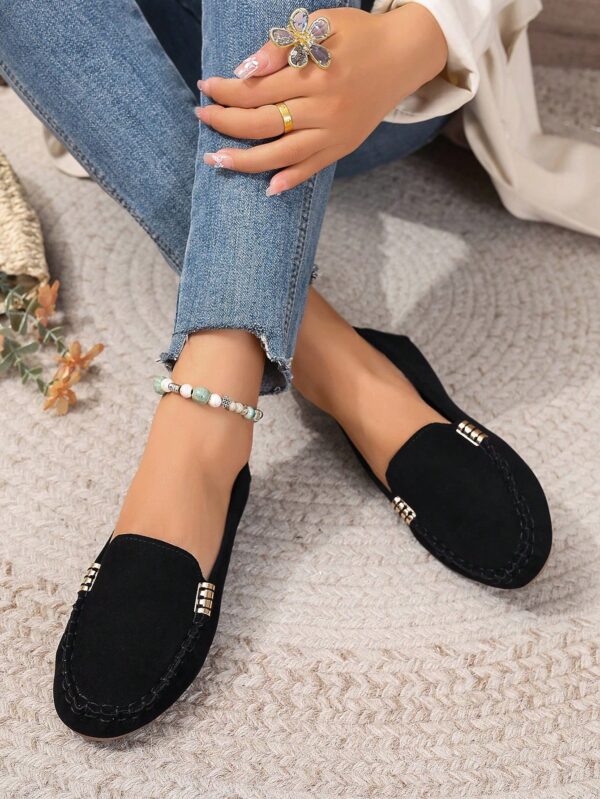 Mocasines Planos con Detalles Metálicos para Mujer - Image 16
