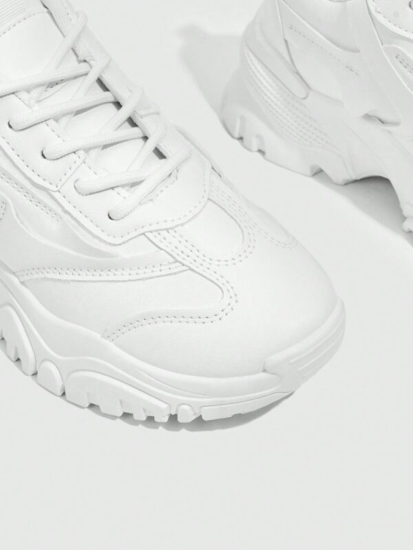 Zapatillas Deportivas Chunky de Malla Blanca con Cordones - Image 30