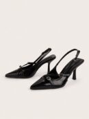 Sandalias Stiletto Elegantes con Correas Cruzadas y Punta Fina