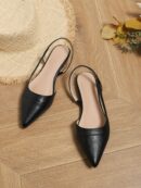 Zapatos Planos de Cuero Suave con Punta Puntiaguda y Diseño Bicolor