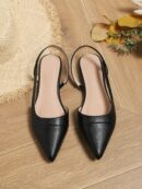 Zapatos Planos de Cuero Suave con Punta Puntiaguda y Diseño Bicolor