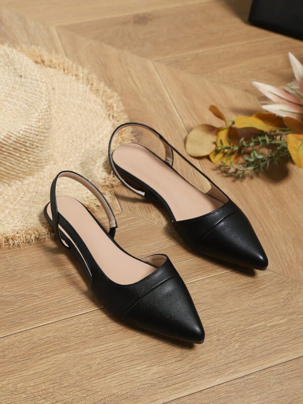 Zapatos Planos de Cuero Suave con Punta Puntiaguda y Diseño Bicolor - Image 30