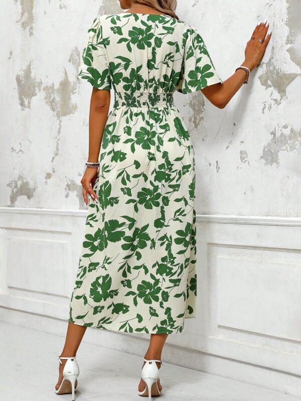 Vestido Largo Elegante de Estampado Tropical con Escote en V y Volantes - Image 15