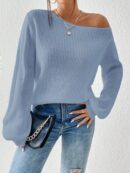 Sweater de Cuello Asimétrico en Punto Cafí Solido