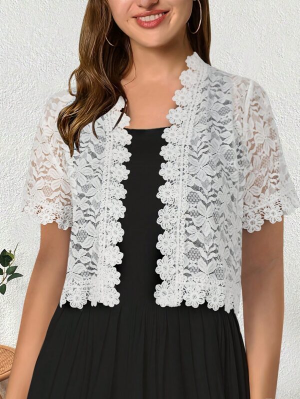 Bolero Shrug Casual de Verano con Encaje Camellia y Manga Corta - Image 10
