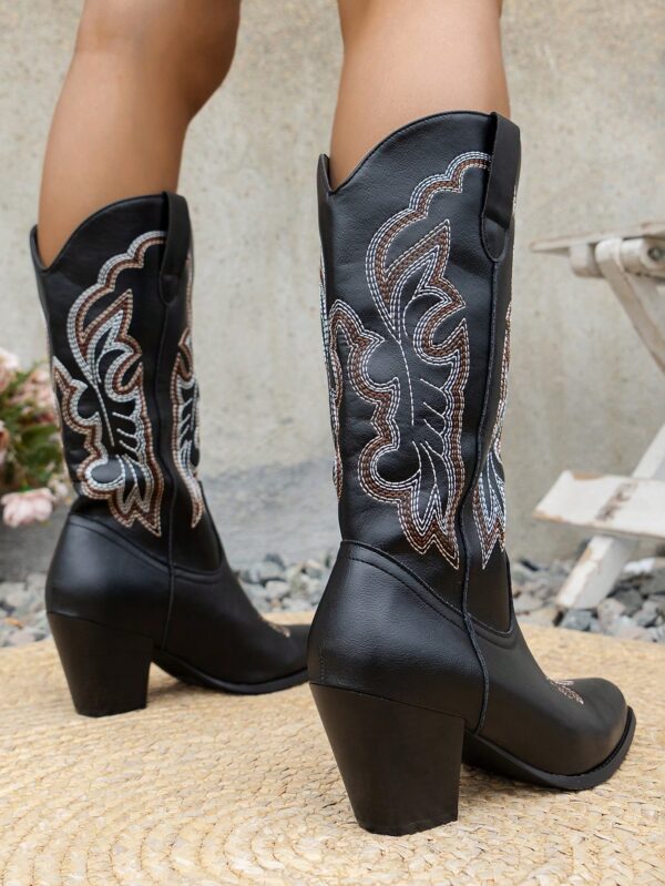 Botas de Vaquero Bordadas con Tacón Grueso y Punta Afilada - Image 26