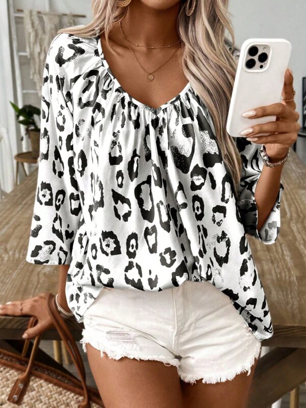 Blusa Bohemia con Cuello V y 3/4 de Manga - Image 16
