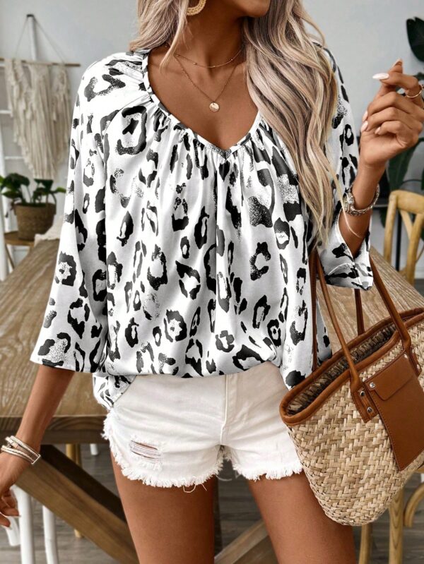 Blusa Bohemia con Cuello V y 3/4 de Manga - Image 20