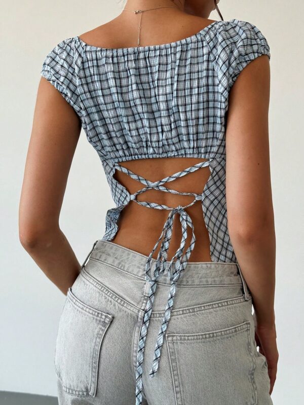 Blusa Casual a Cuadros con Volantes y Manga Corta - Image 4