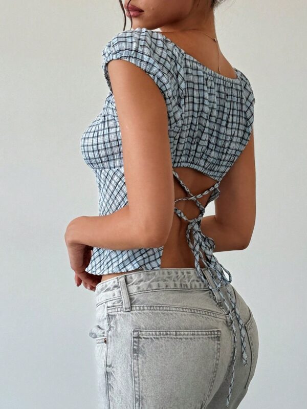 Blusa Casual a Cuadros con Volantes y Manga Corta