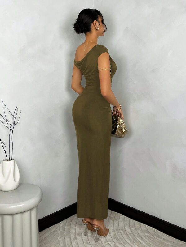 Vestido Largo Asimétrico Elegante Ajustado - Image 19
