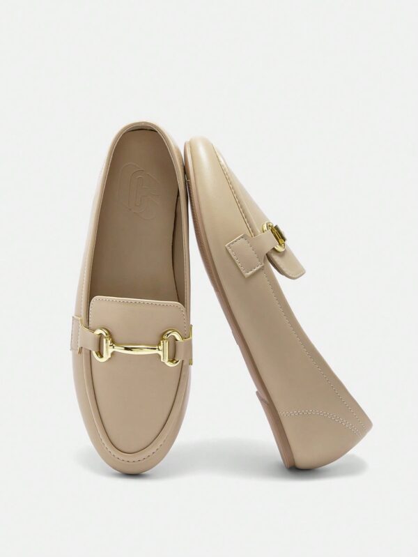 Mocasines de Mujer con Hebilla Metálica y Tacón Plano - Image 2