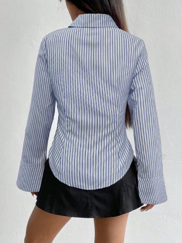 Camisa Casual a Rayas de Manga Larga con Cintura Ajustada - Image 14