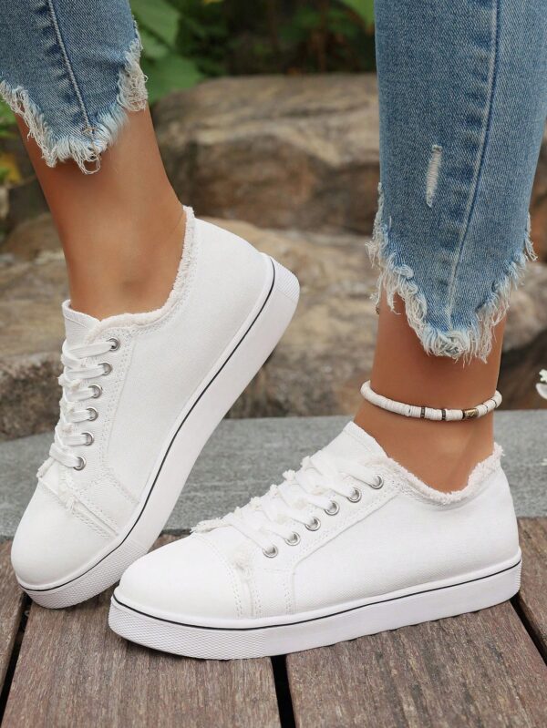 Zapatillas Casual de Lona con Punta Redonda y Detalles de Peluche - Image 5