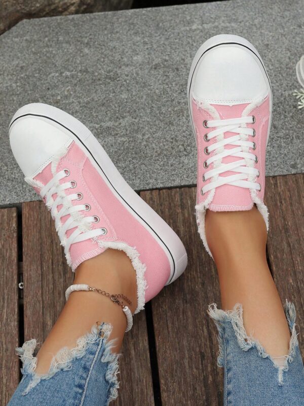 Zapatillas Casual de Lona con Punta Redonda y Detalles de Peluche - Image 9