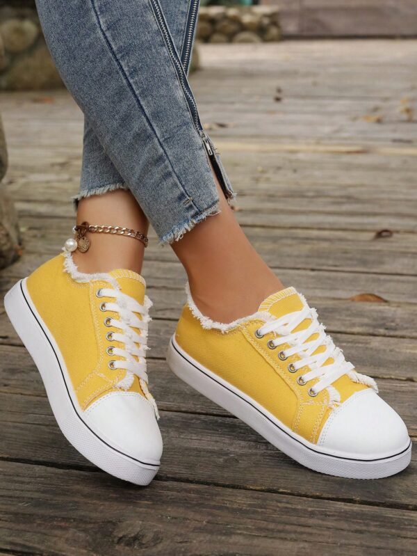 Zapatillas Casual de Lona con Punta Redonda y Detalles de Peluche - Image 27