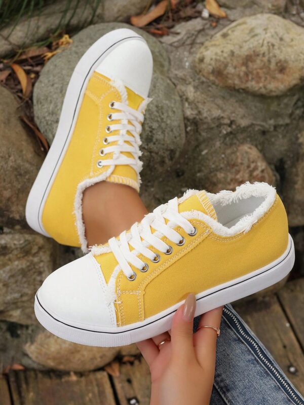 Zapatillas Casual de Lona con Punta Redonda y Detalles de Peluche - Image 23