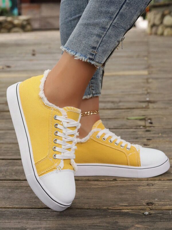 Zapatillas Casual de Lona con Punta Redonda y Detalles de Peluche - Image 25