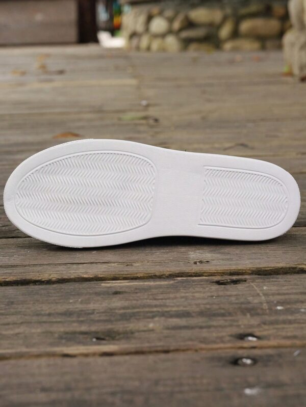Zapatillas Casual de Lona con Punta Redonda y Detalles de Peluche - Image 21
