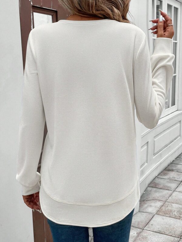 Sudadera Cómoda Casual con Textura Waffle y Dobladillo Asimétrico - Image 2