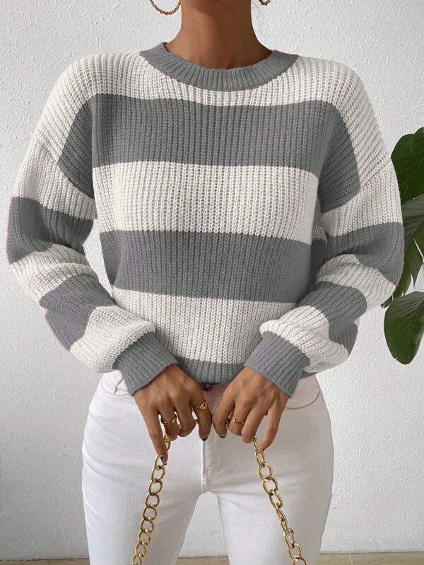 Sweater a Rayas Colorido con Hombros Caídos - Image 20