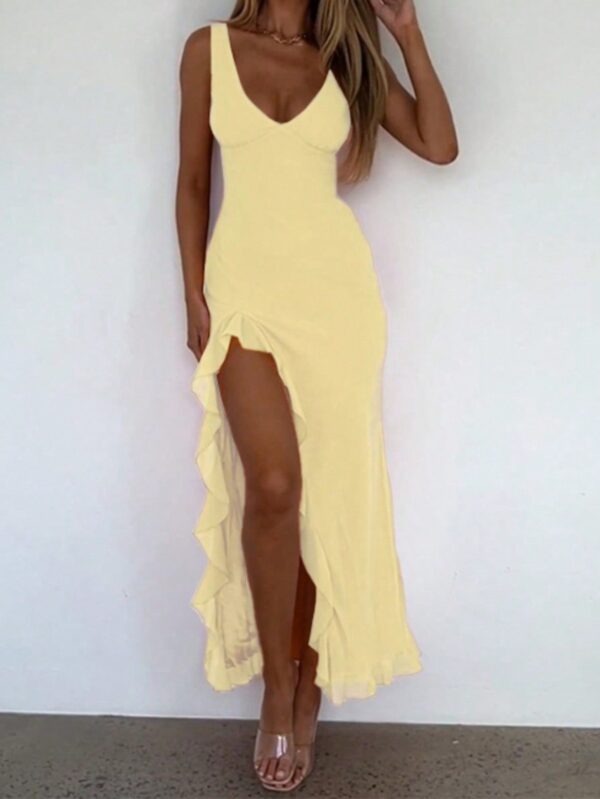 Vestido de Verano con Escote V, Detalles Fruncidos y Abertura - Image 5