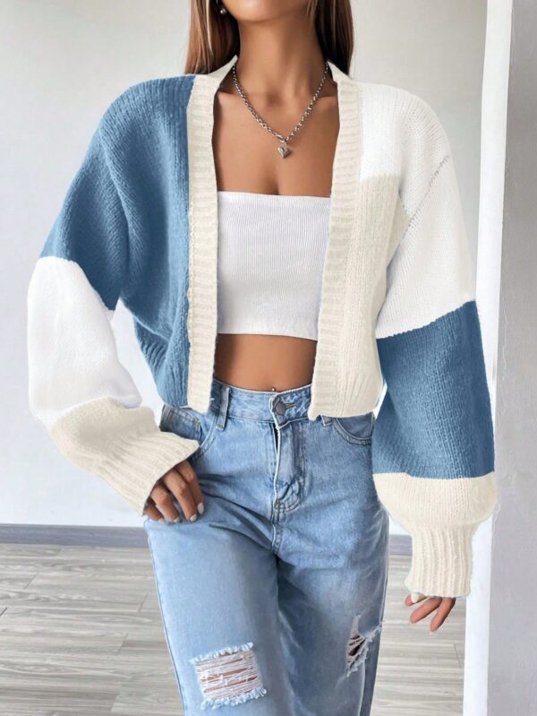 Cardigan Largo con Hombros Caídos y Diseño Colorblock - Image 93
