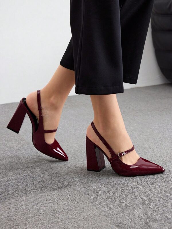 Zapatos de Tacón Grueso en Rojo Vino con Correa en el Tobillo - Image 11