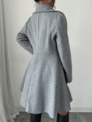 Abrigo Elegante de Cuello Alto y Manga Larga en Tweed