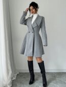 Abrigo Elegante de Cuello Alto y Manga Larga en Tweed