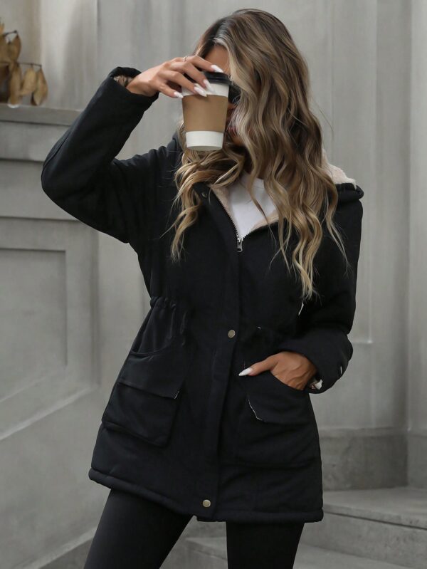 Abrigo Acolchado Casual con Capucha y Cintura Ajustable - Image 16