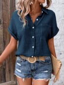 Camisa Azul Marino con Detalles Texturados y Mangas Batwing