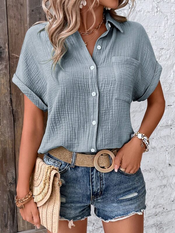 Camisa Azul Marino con Detalles Texturados y Mangas Batwing - Image 5