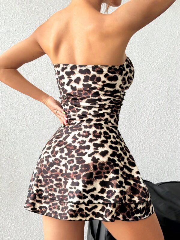 Vestido Mini Strapless Sexy con Estampado de Leopardo y Dobladillo Volante Doble - Image 14