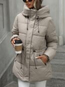 Abrigo Acolchado de Media Longitud con Capucha y Cintura Ajustable