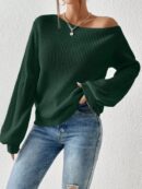 Sweater de Cuello Asimétrico en Punto Cafí Solido