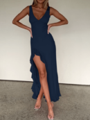 Vestido de Verano con Escote V, Detalles Fruncidos y Abertura