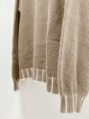 Sweater Casual Oversize con Cuello y Puños Estampados