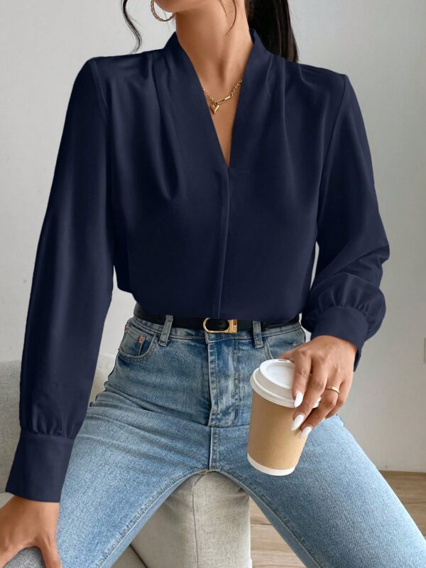 Blusa de Oficina Elegante de Manga Larga con Cuello en V - Image 15