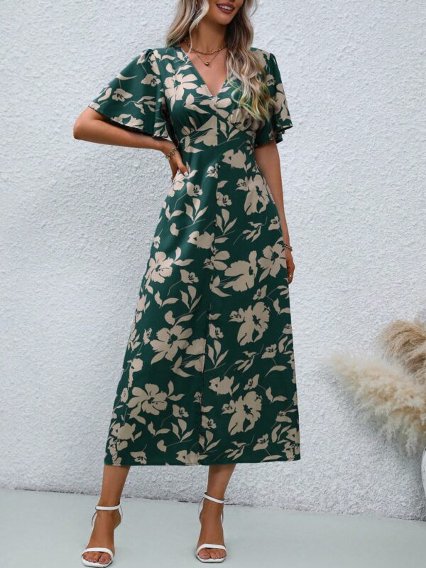 Vestido Largo Elegante de Estampado Tropical con Escote en V y Volantes - Image 6
