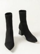 Botines Negros de Tacón Grueso y Punta Afilada